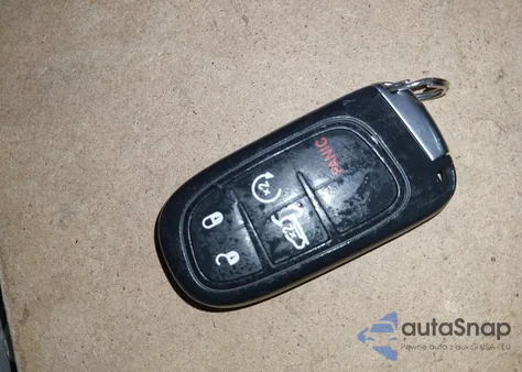 2020 Jeep Cherokee Limited 4X4 z USA, uszkodzony, nr VIN 1C4PJMDX8LD615693